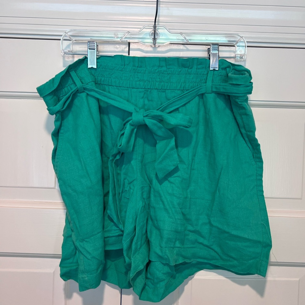 Women's Green Tie-Waist Shorts